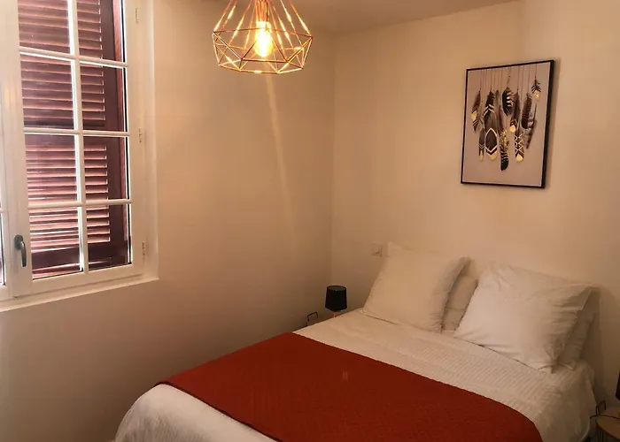 Bed & Breakfast Maison Simonenia Saint-Jean-Pied-de-Port